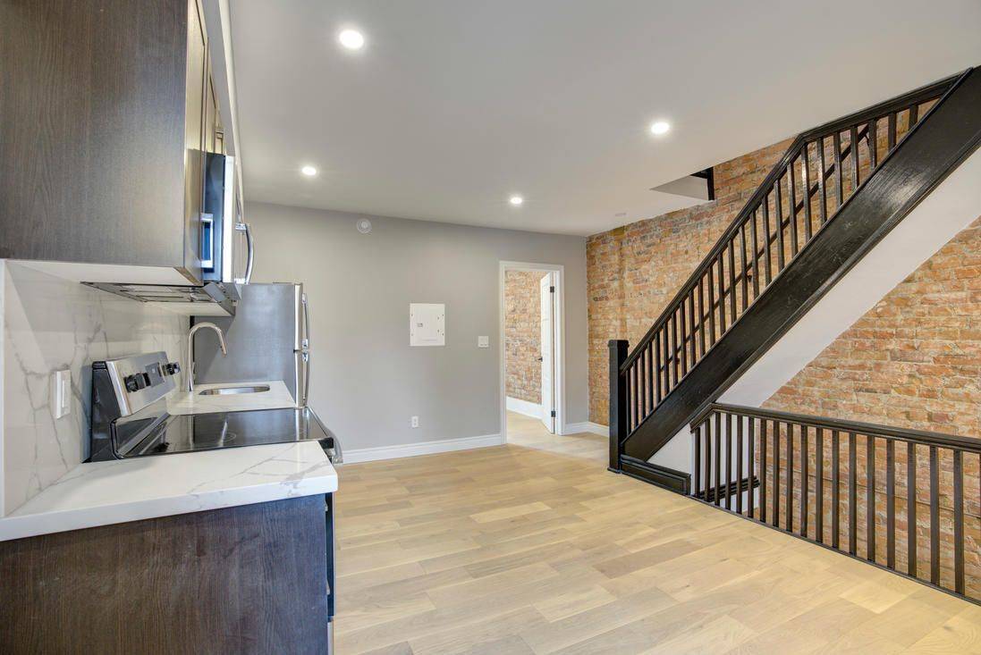 Toronto W02, ON M6H 3S5,362 Margueretta ST #2