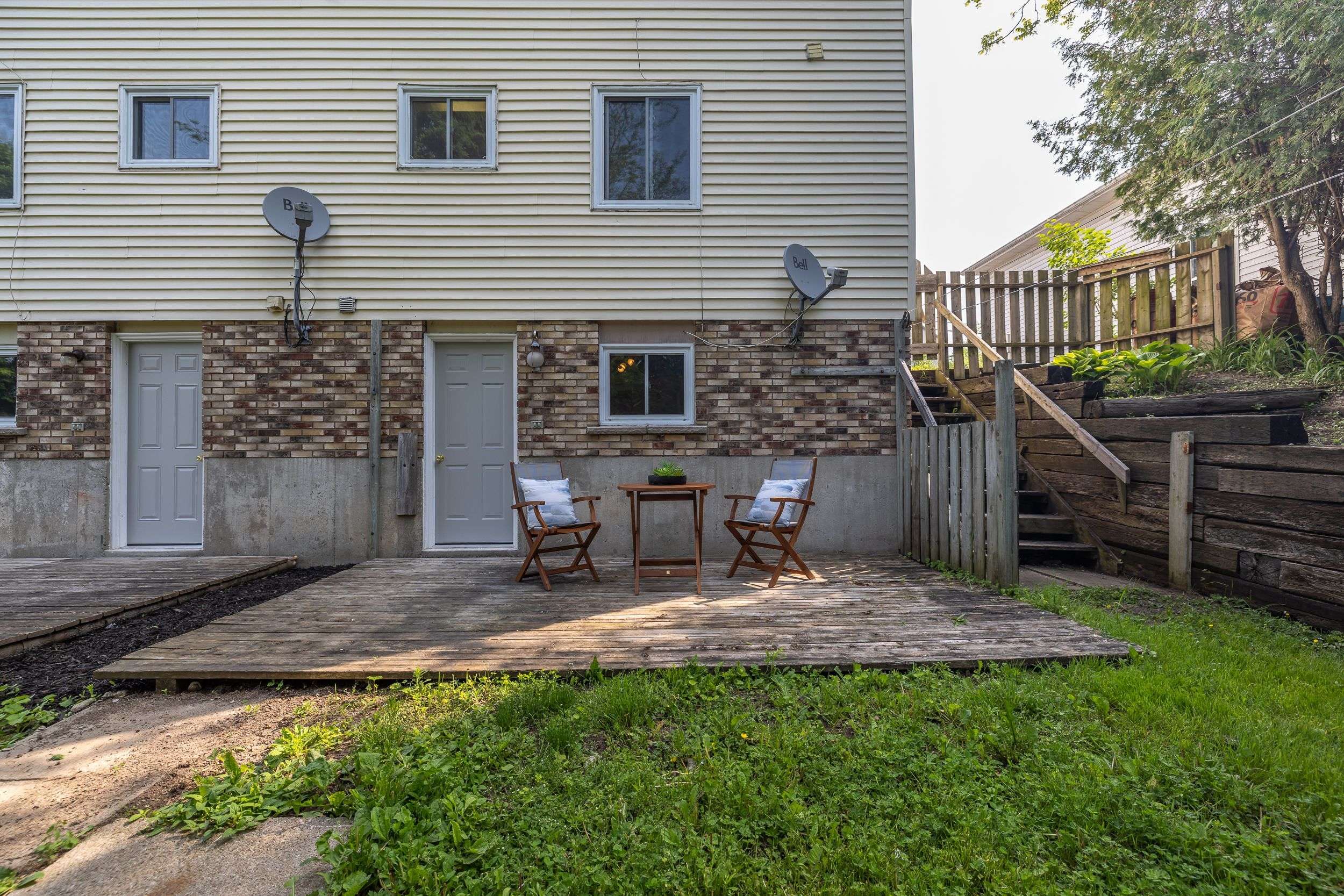 Guelph/eramosa, ON N0B 2K0,407-A Main ST S