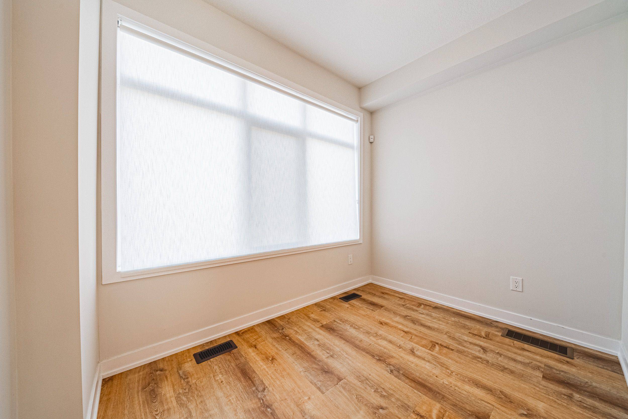 Hamilton, ON L9G 3K9,54 Mulhollard LN