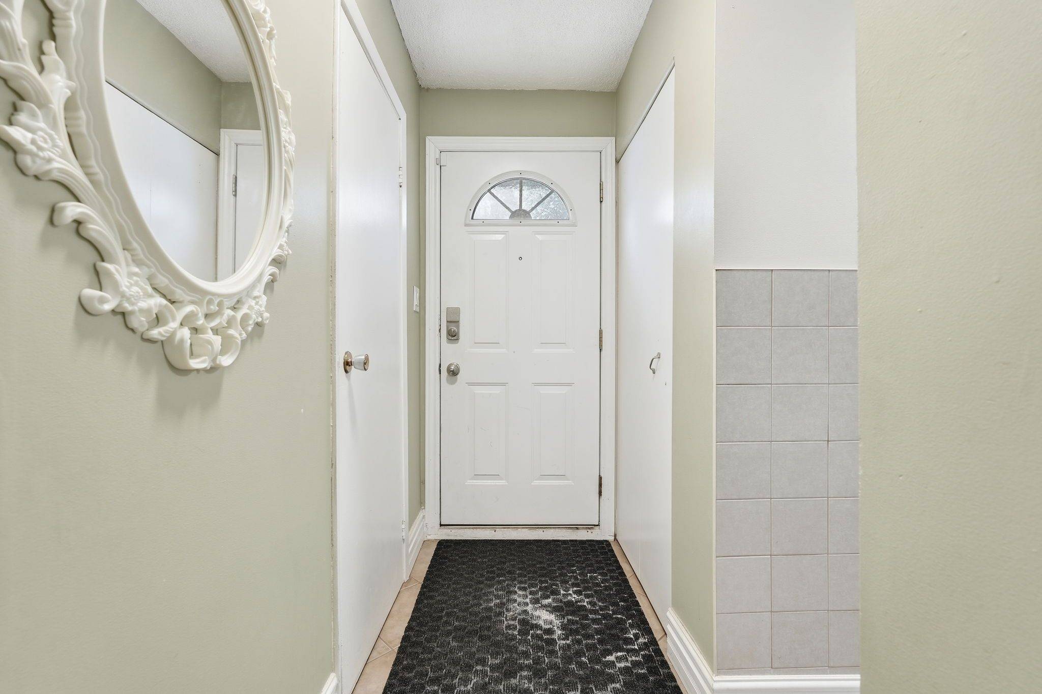 Hamilton, ON L9B 1R6,1440 Garth ST #30