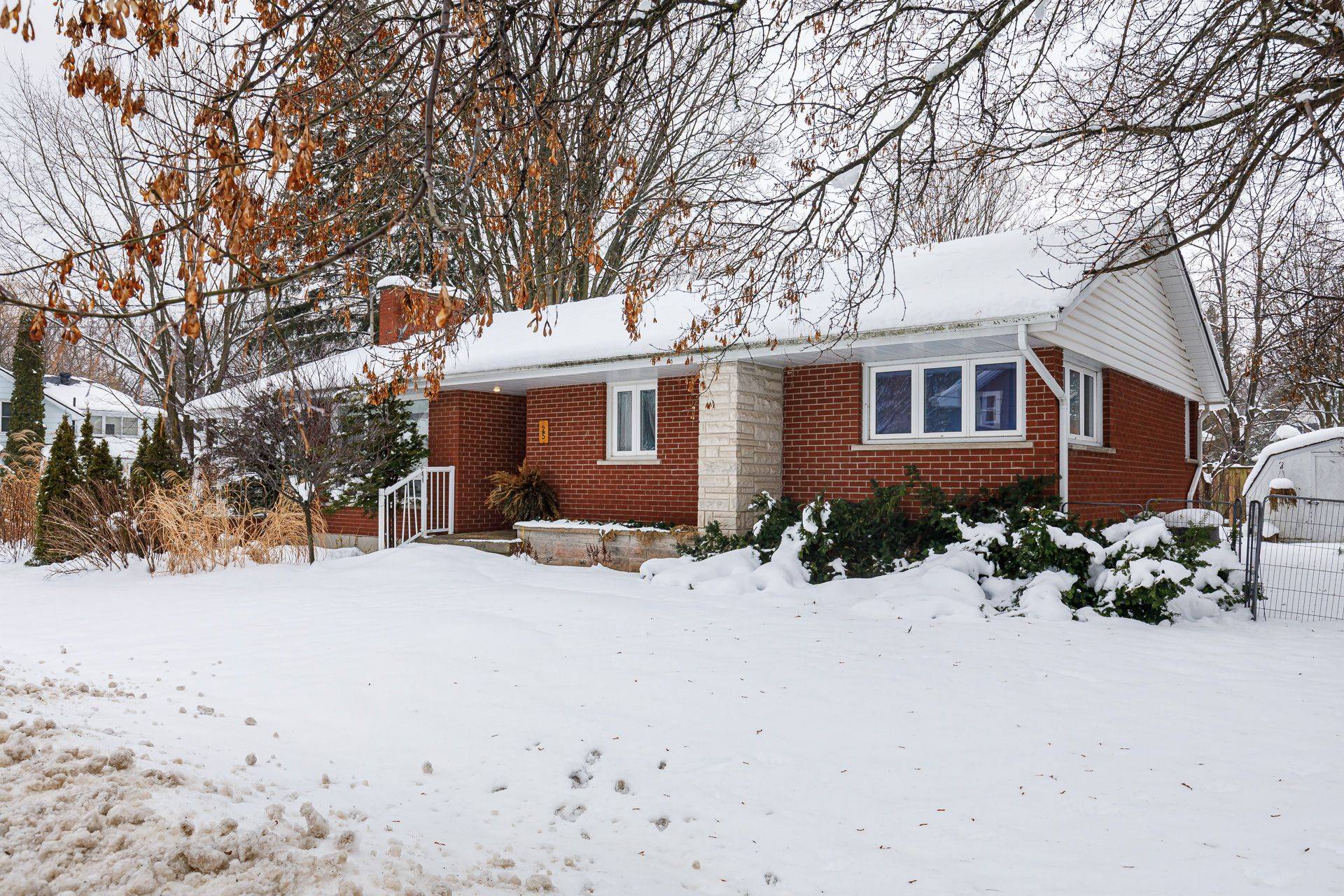 Meaford, ON N4L 1P8,25 Margaret ST