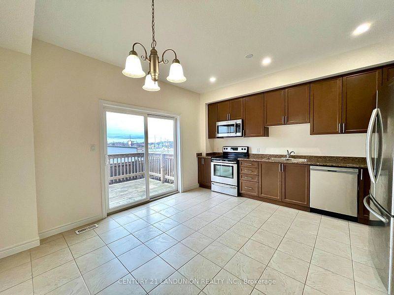 Hamilton, ON L0R 1P0,56 Bloom CRES