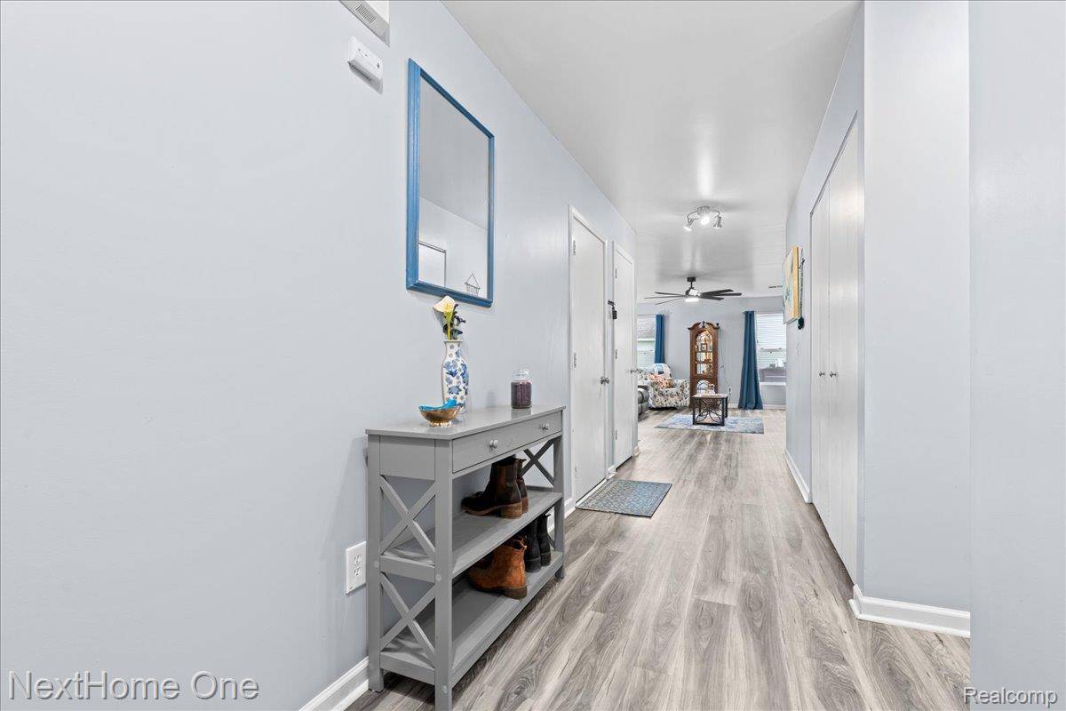 Fowlerville, MI 48836,8564 Fox River DR