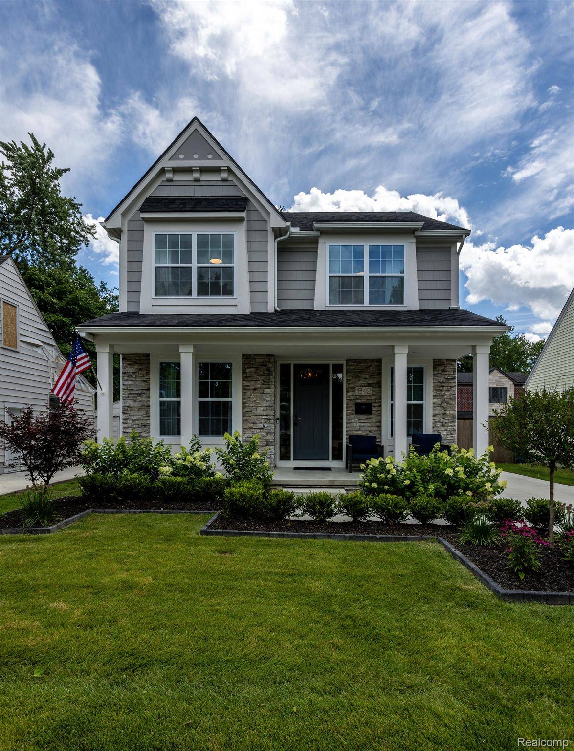 Birmingham, MI 48009,1842 Hazel ST