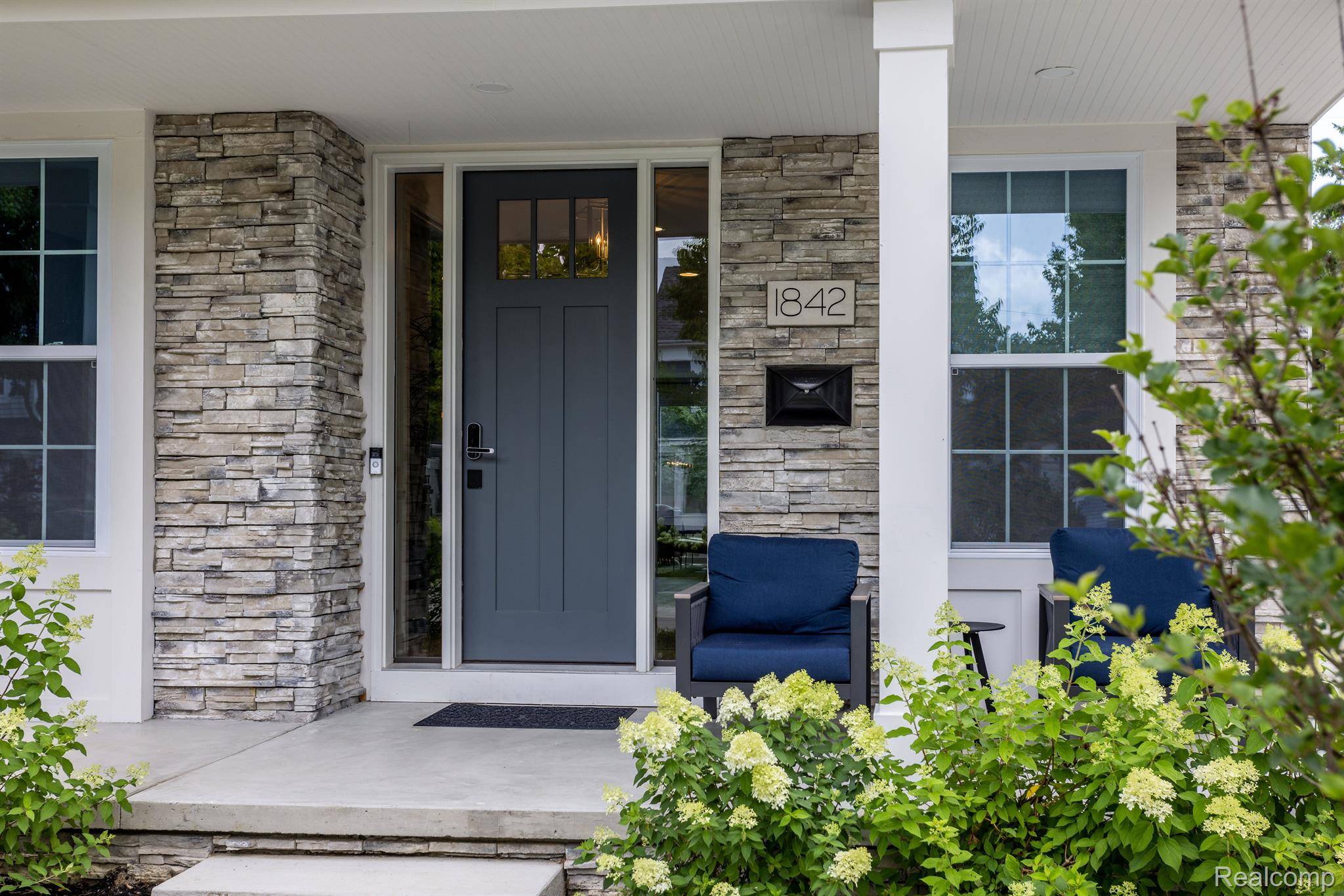 Birmingham, MI 48009,1842 Hazel ST