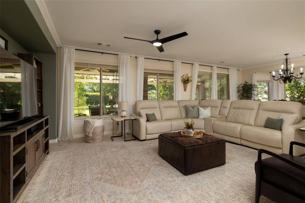 Denton, TX 76207,9004 Freeport Drive