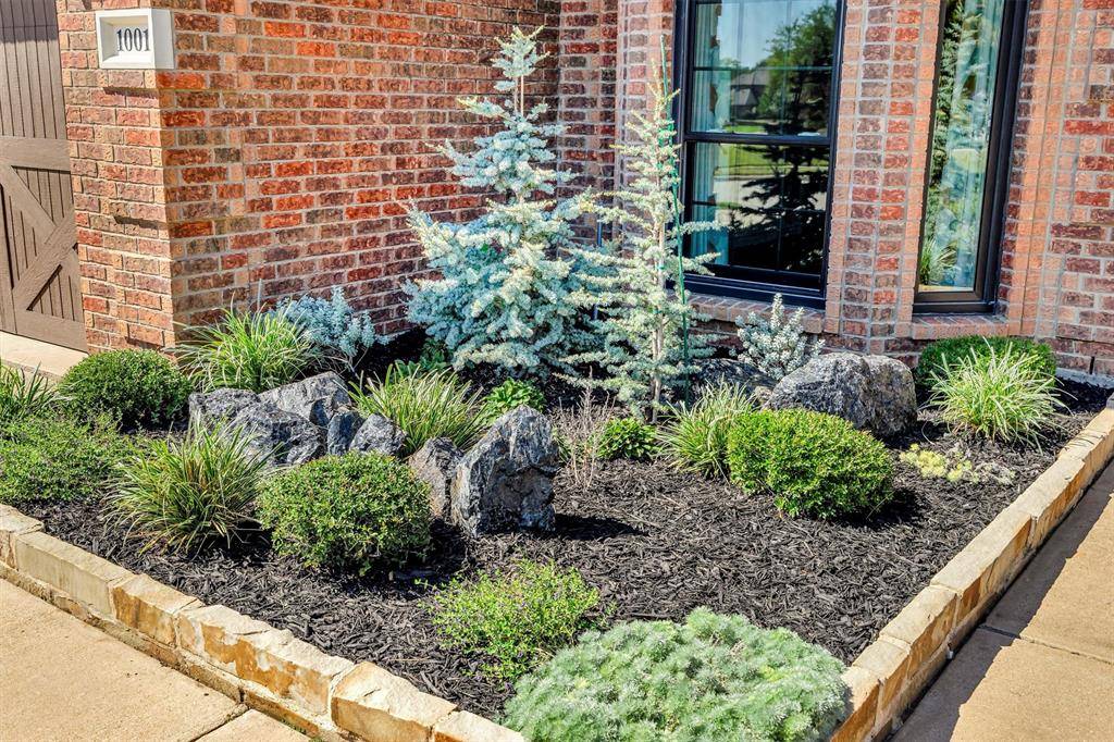 Kennedale, TX 76060,1001 Bell Oak Drive