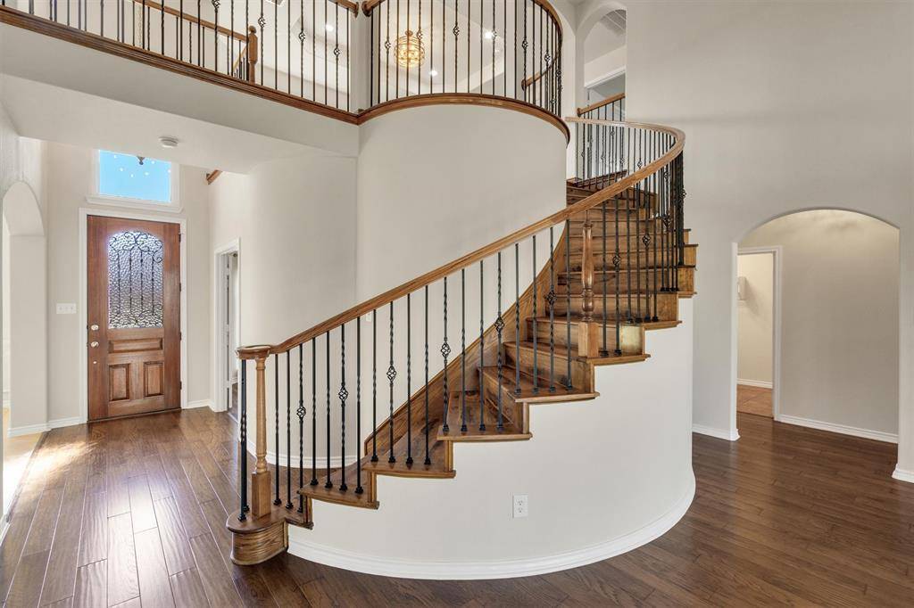 Kennedale, TX 76060,1001 Bell Oak Drive