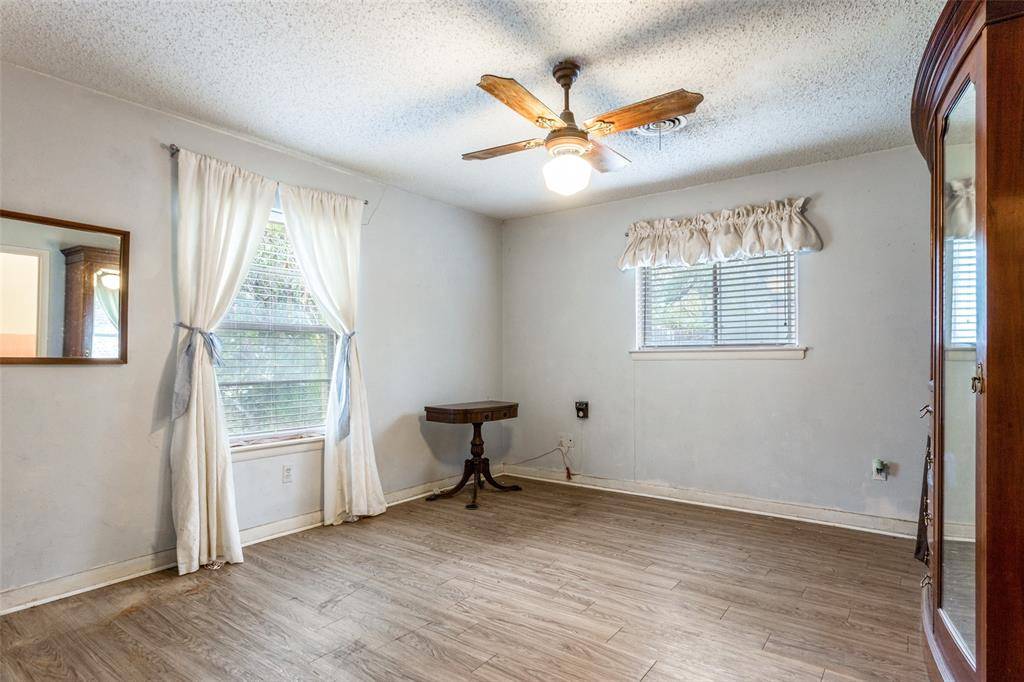 Benbrook, TX 76116,8516 La Jolla Court