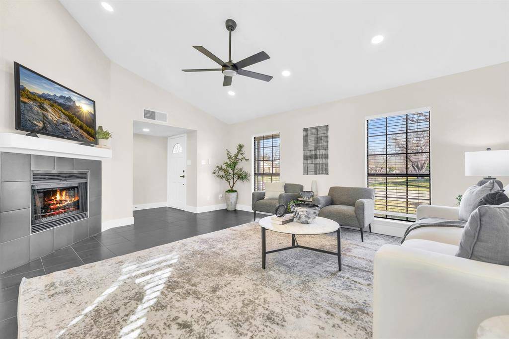 Grand Prairie, TX 75052,5018 Red River Trail