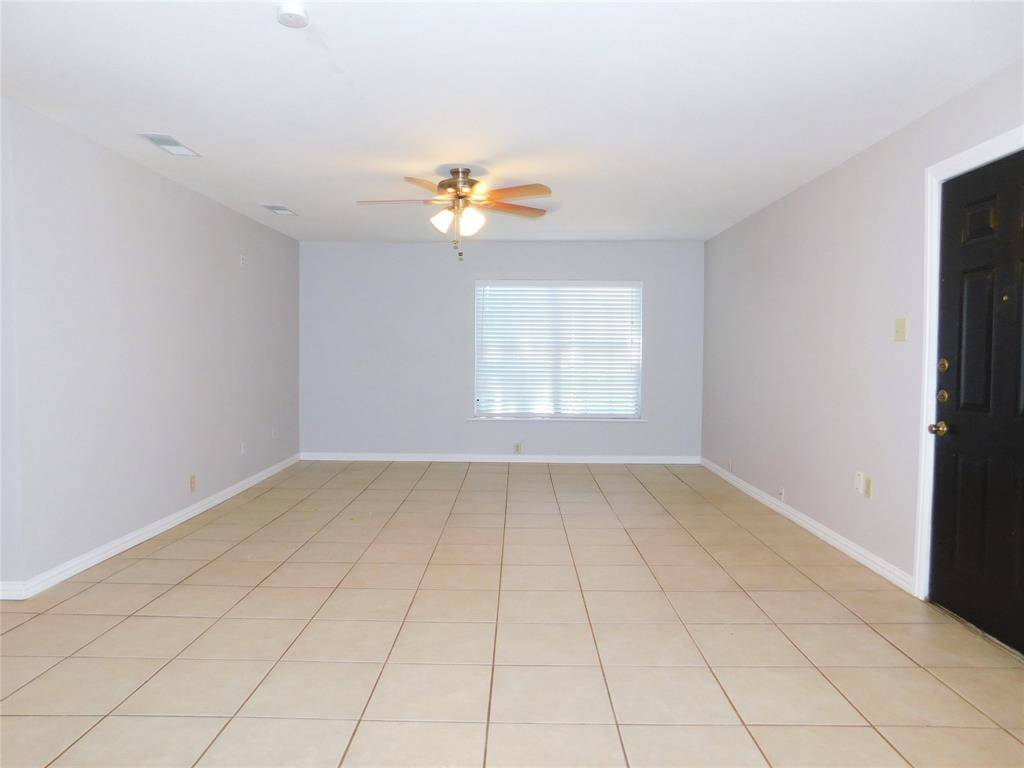 Denton, TX 76209,714 N Ruddell Street