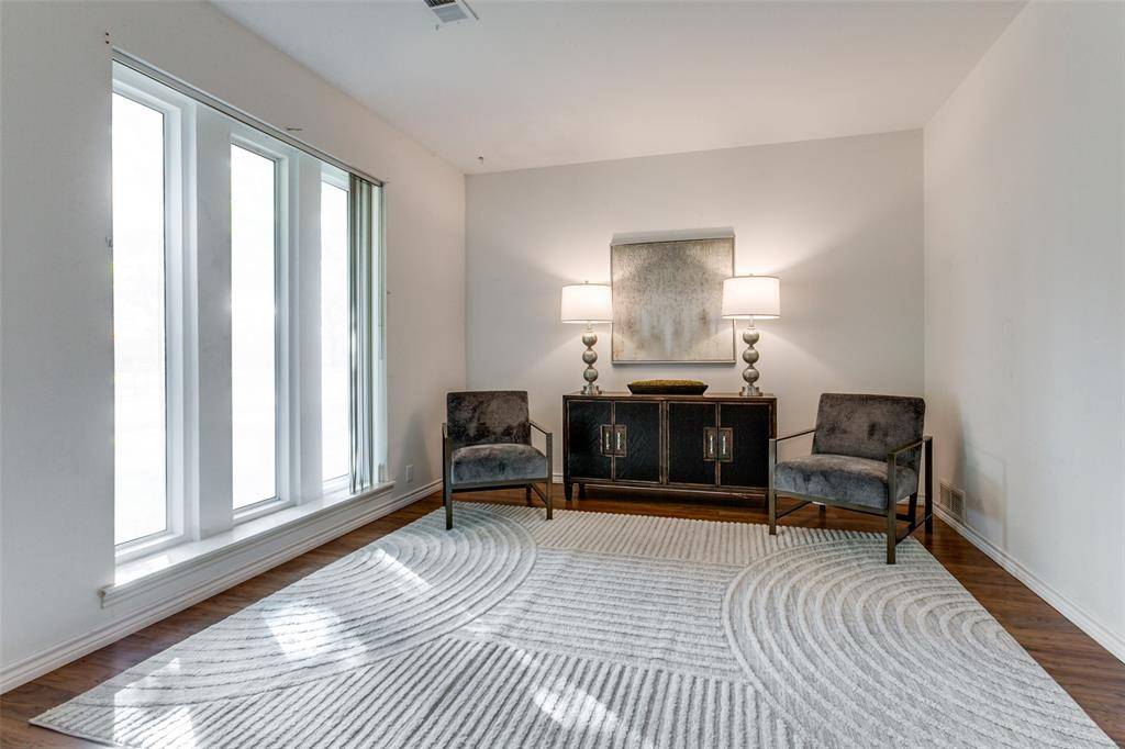 Richardson, TX 75082,2401 Silver Holly Lane