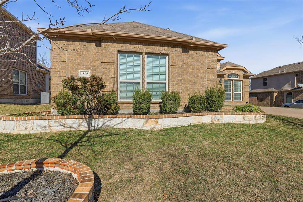 Desoto, TX 75115,1805 River Run Drive