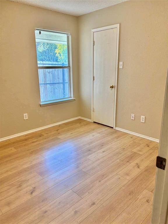 Mansfield, TX 76063,512 Hollyberry Drive