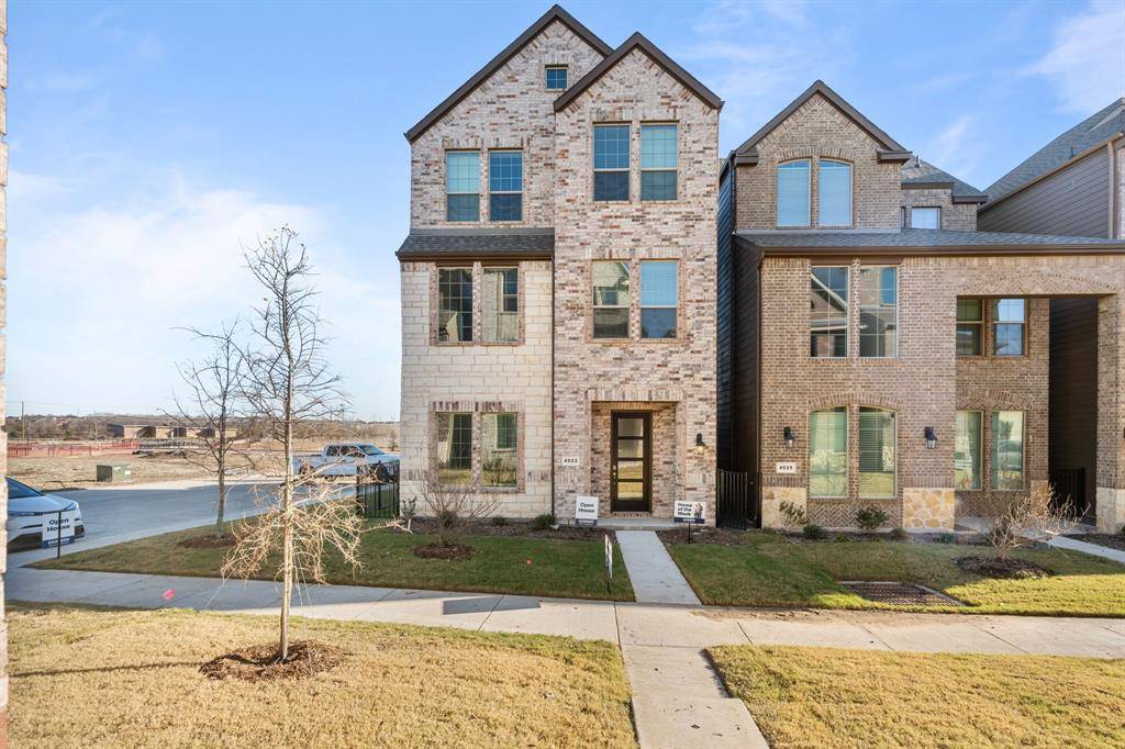 Plano, TX 75024,4523 Cinema Street