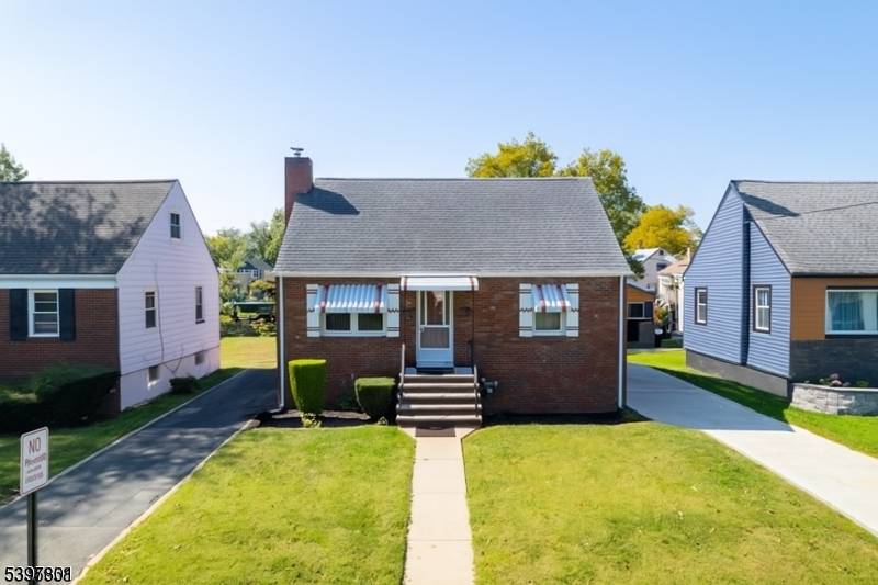 Linden City, NJ 07036,807 Carnegie St