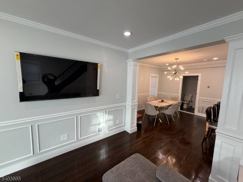 Lyndhurst Twp., NJ 07071,207 Post Ave