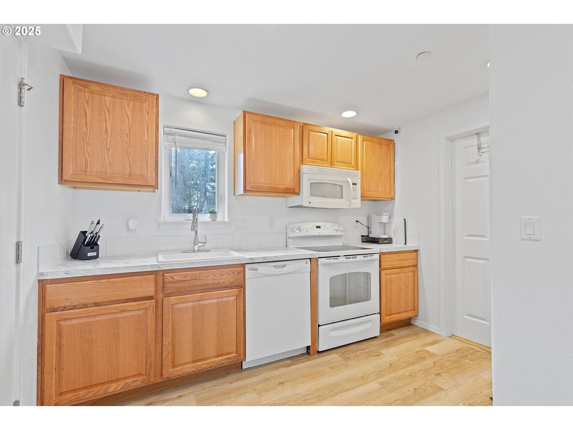 Portland, OR 97216,132 SE 119TH AVE