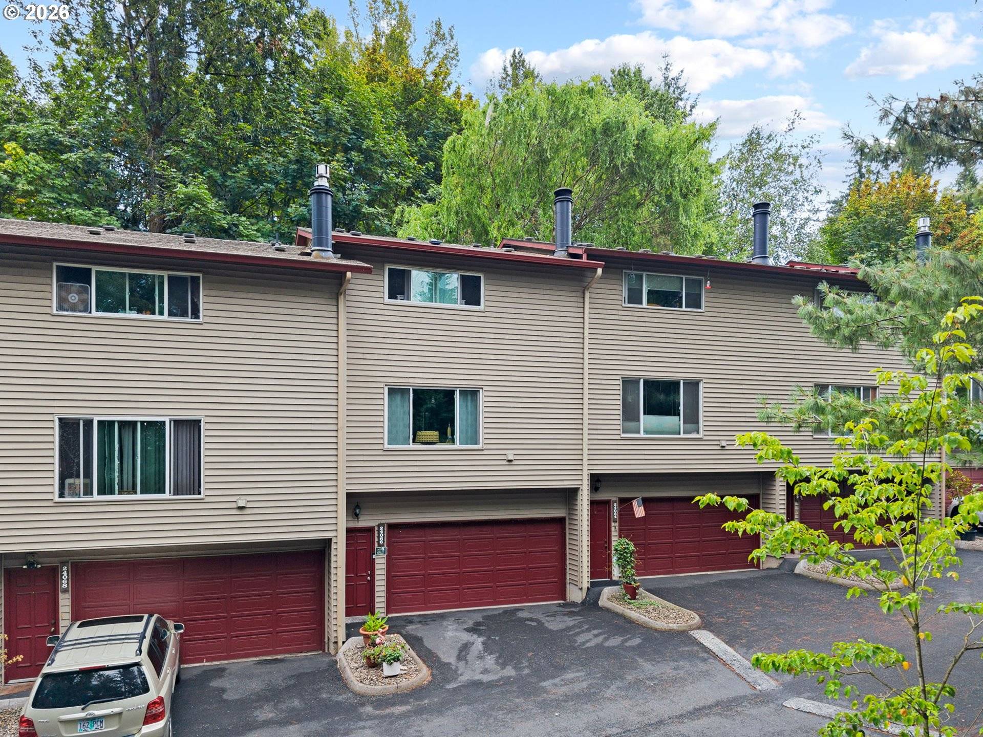 Wood Village, OR 97060,24066 NE TREEHILL DR