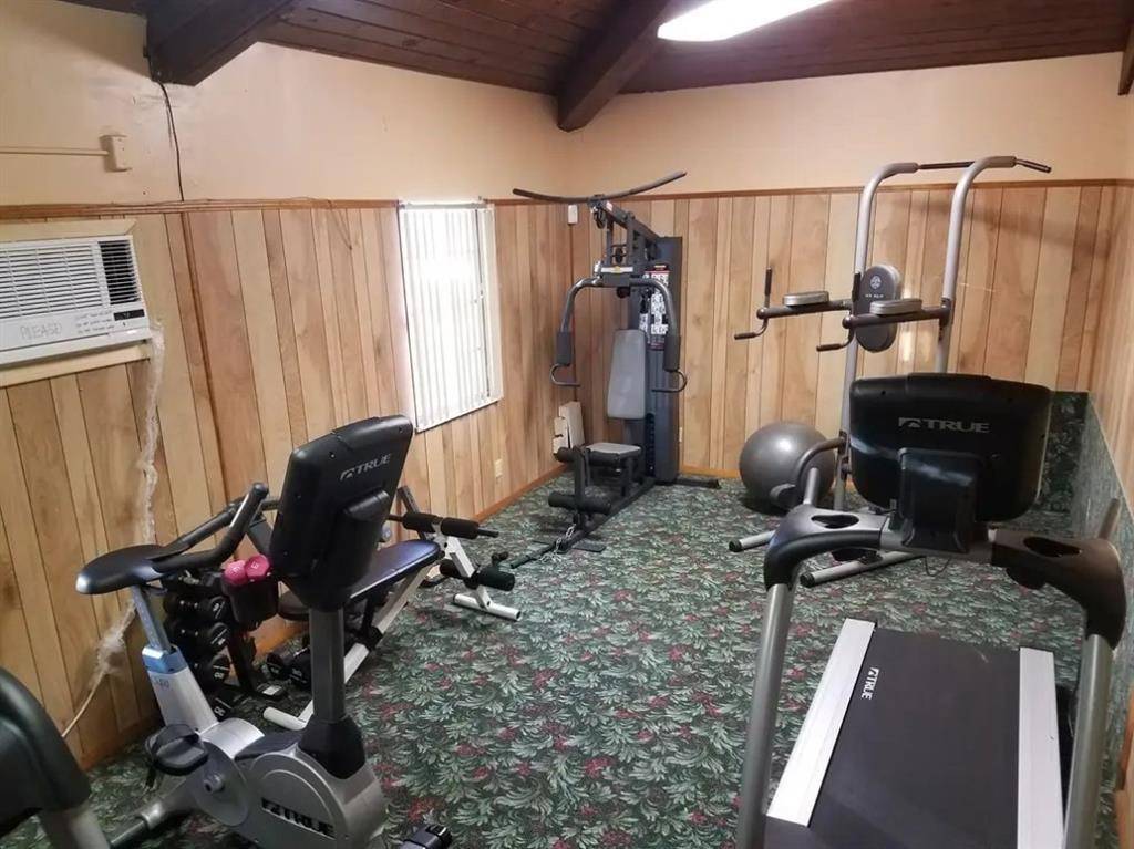 Margate, FL 33063,480 N Laurel Dr #4A