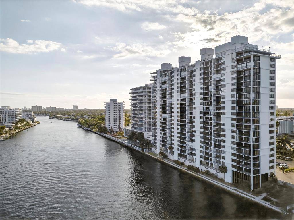 Fort Lauderdale, FL 33304,936 Intracoastal Dr #21H