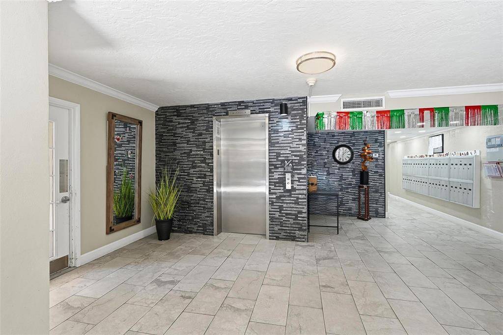 Pompano Beach, FL 33069,2601 S Course Dr #202