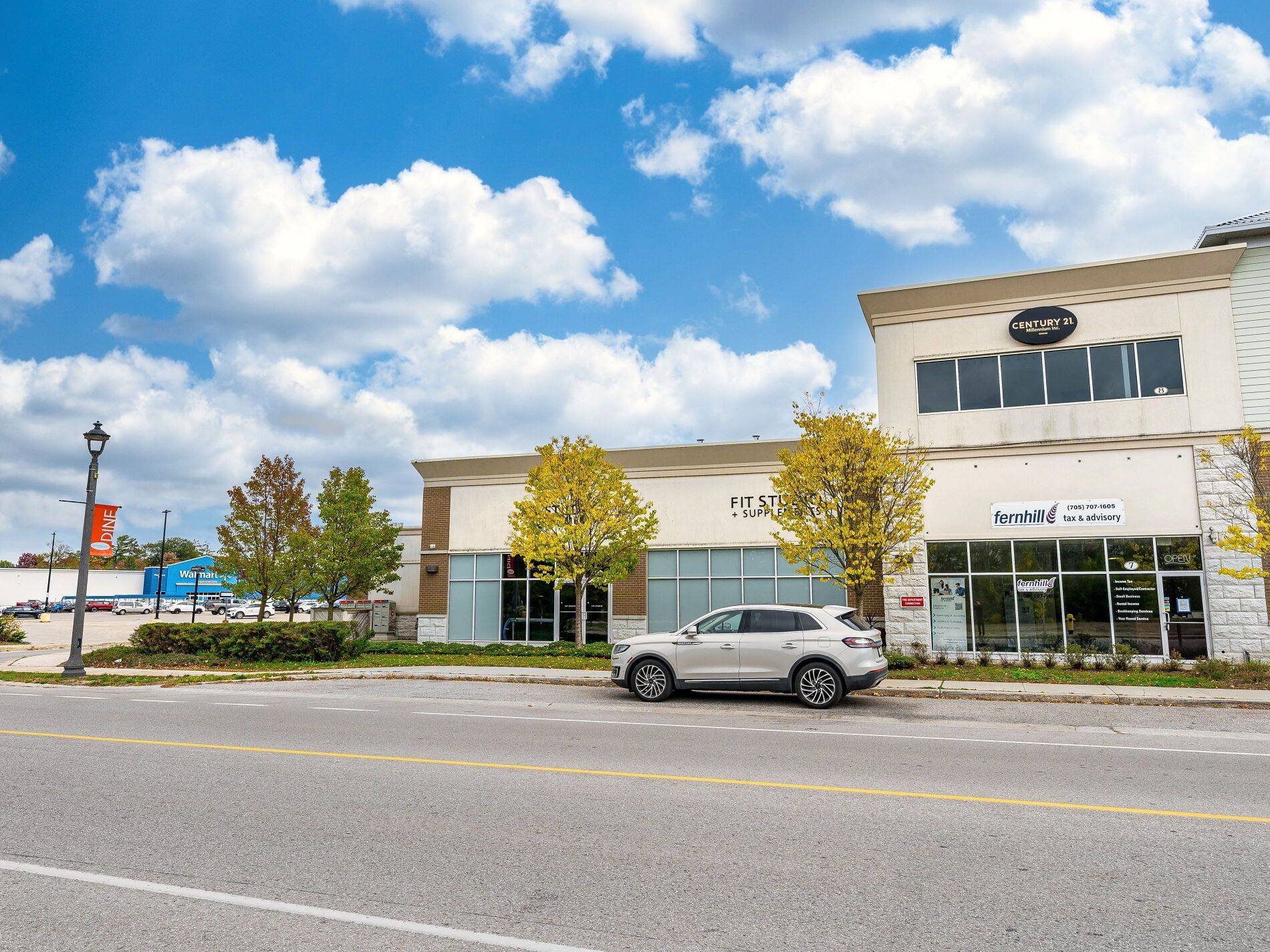 Wasaga Beach, ON L9Z 0B6,1 Market LN #1B