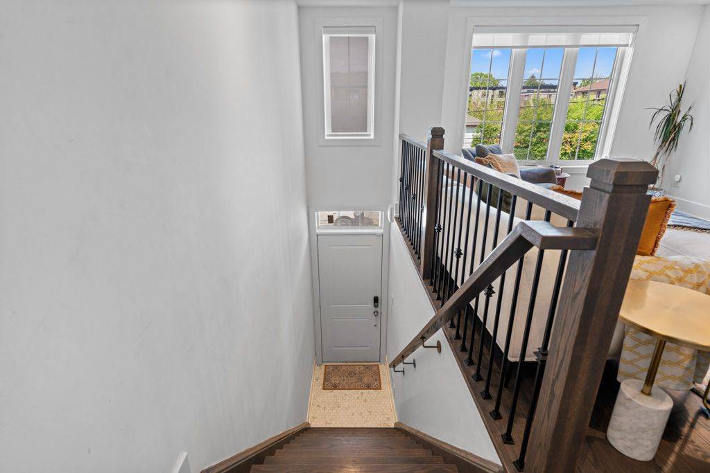 Toronto W03, ON M6E 4J2,507 Nairn AVE