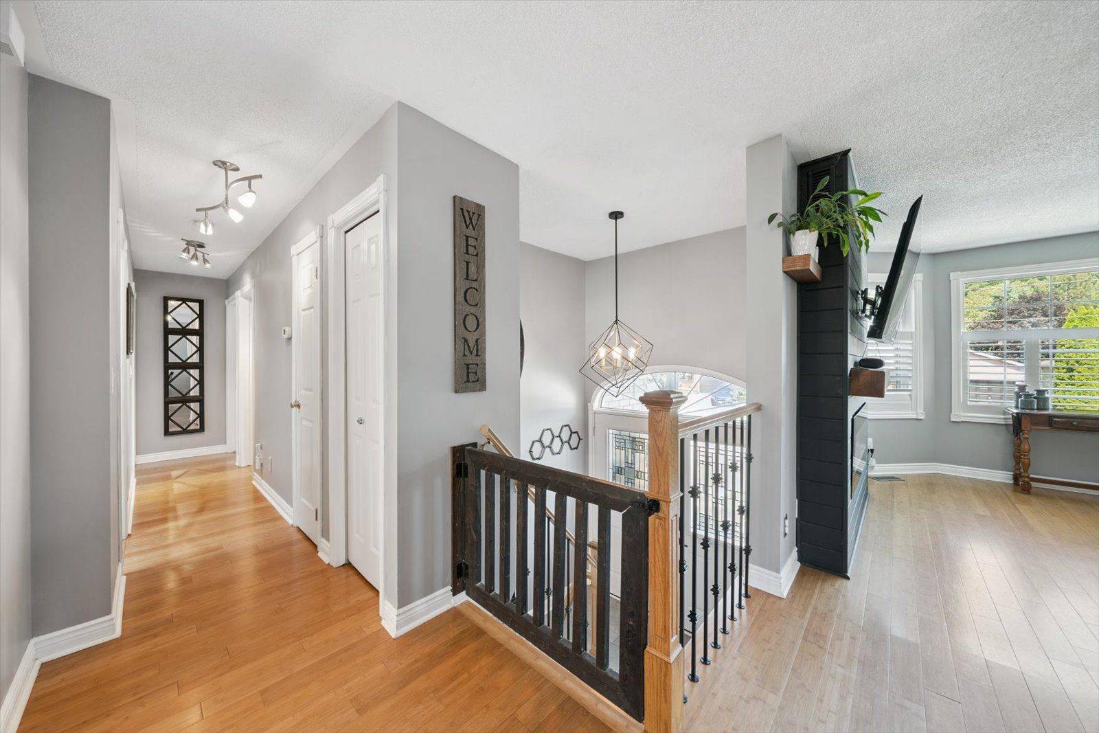 Cobourg, ON K9A 5B8,1049 Glenhare ST