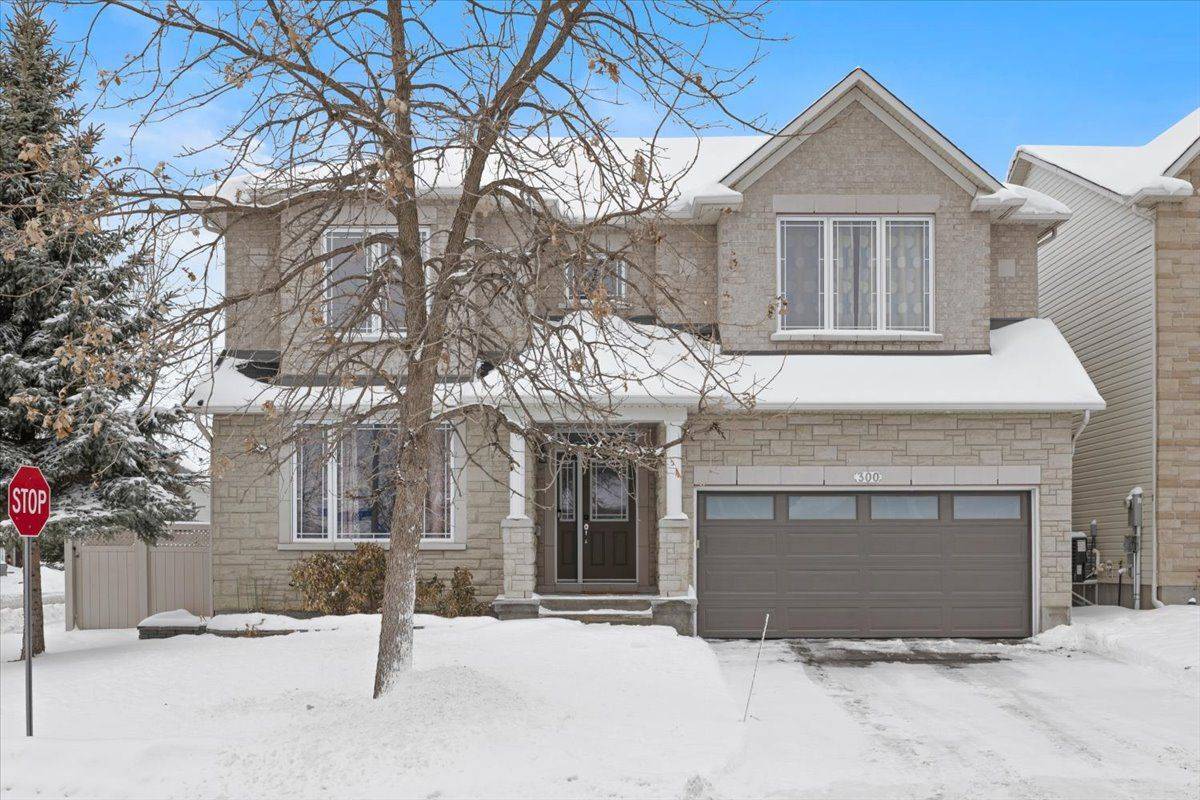 Barrhaven, ON K2J 0V8,300 Grayburn WAY