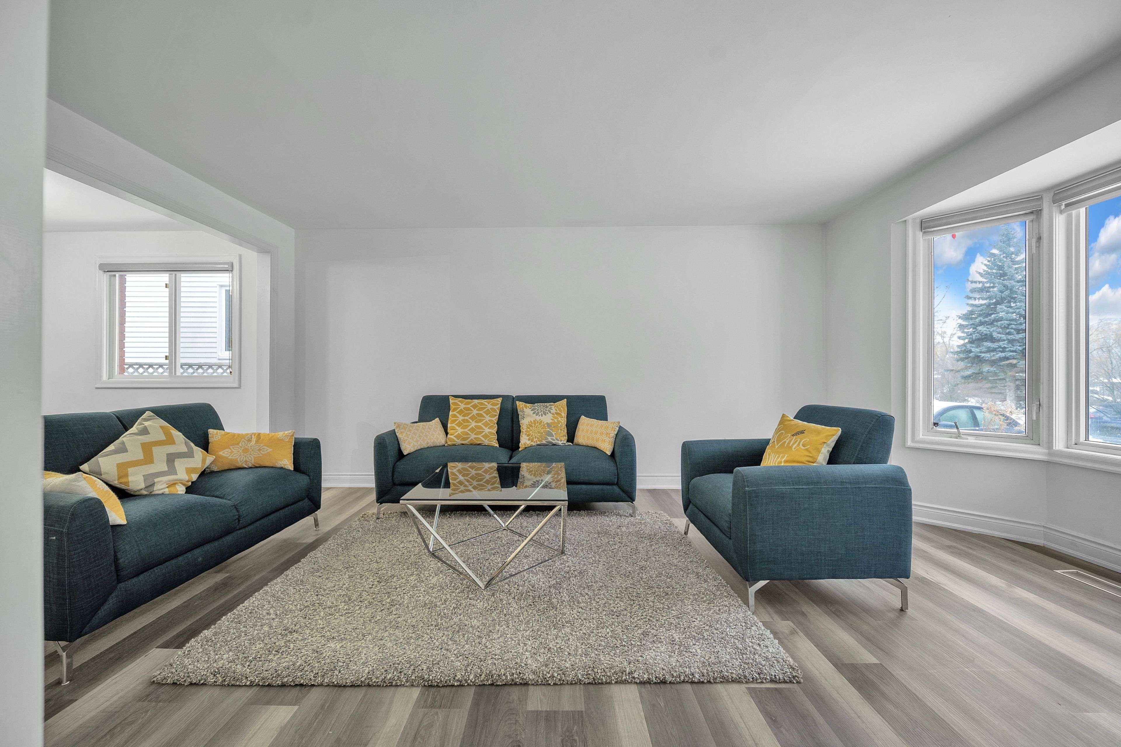 Kitchener, ON N2E 2C1,261 Country Hill DR