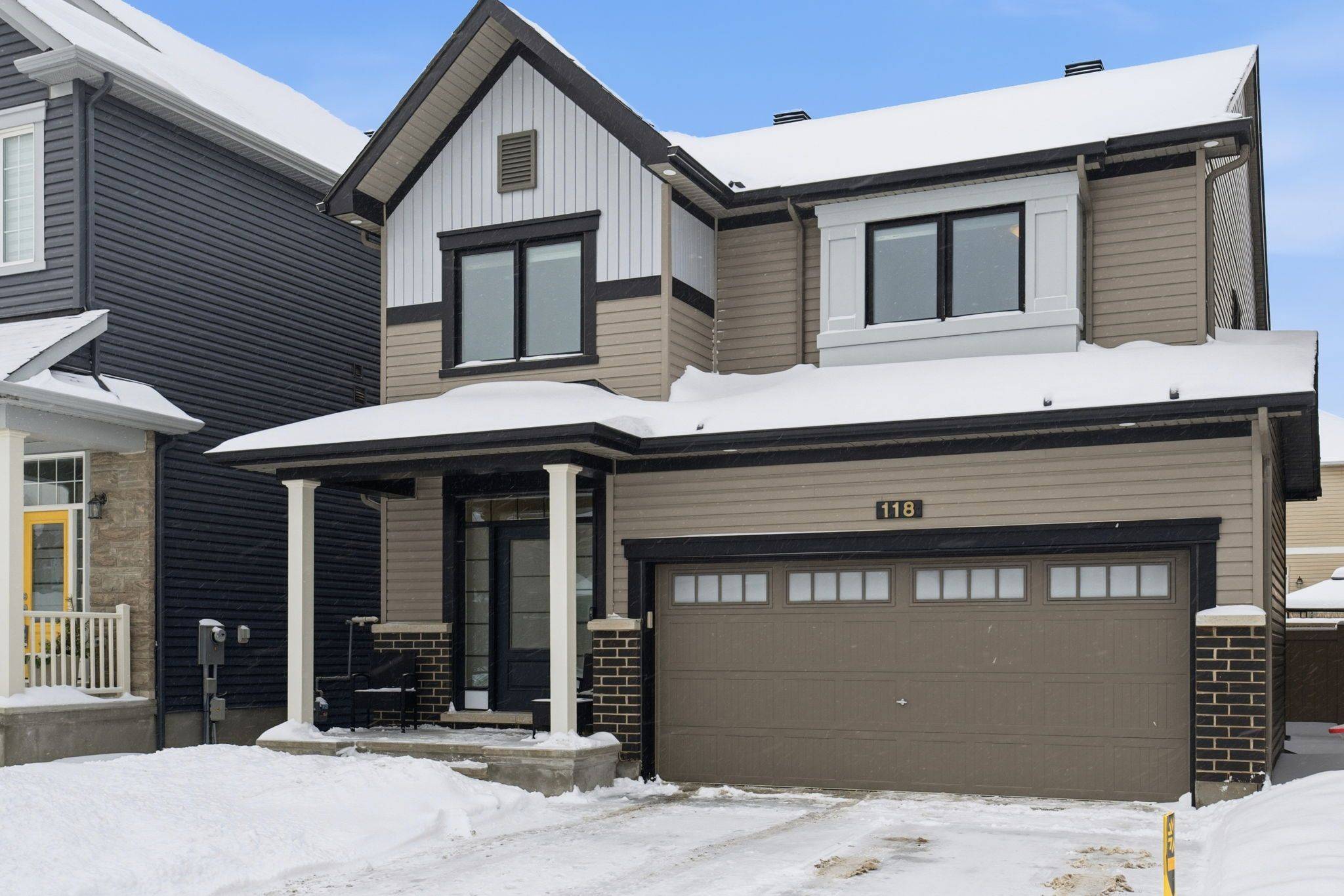 Stittsville - Munster - Richmond, ON K2S 0Z9,118 Discovery CRES