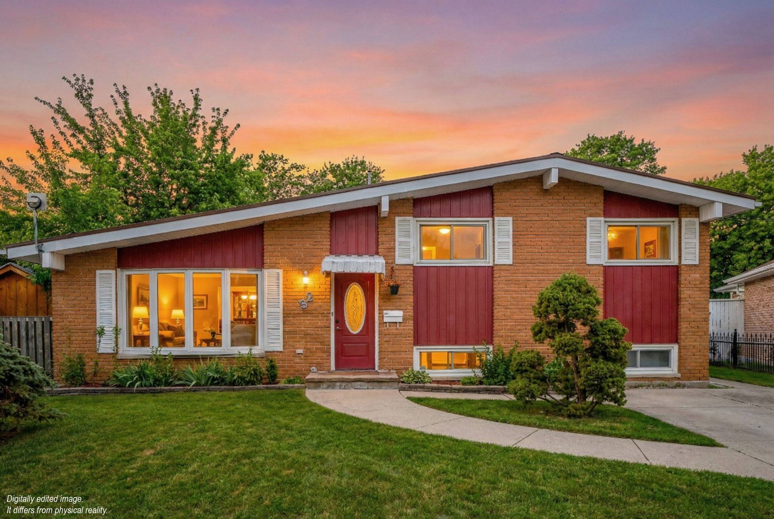 Quinte West, ON K8V 3G4,32 Edgeview DR