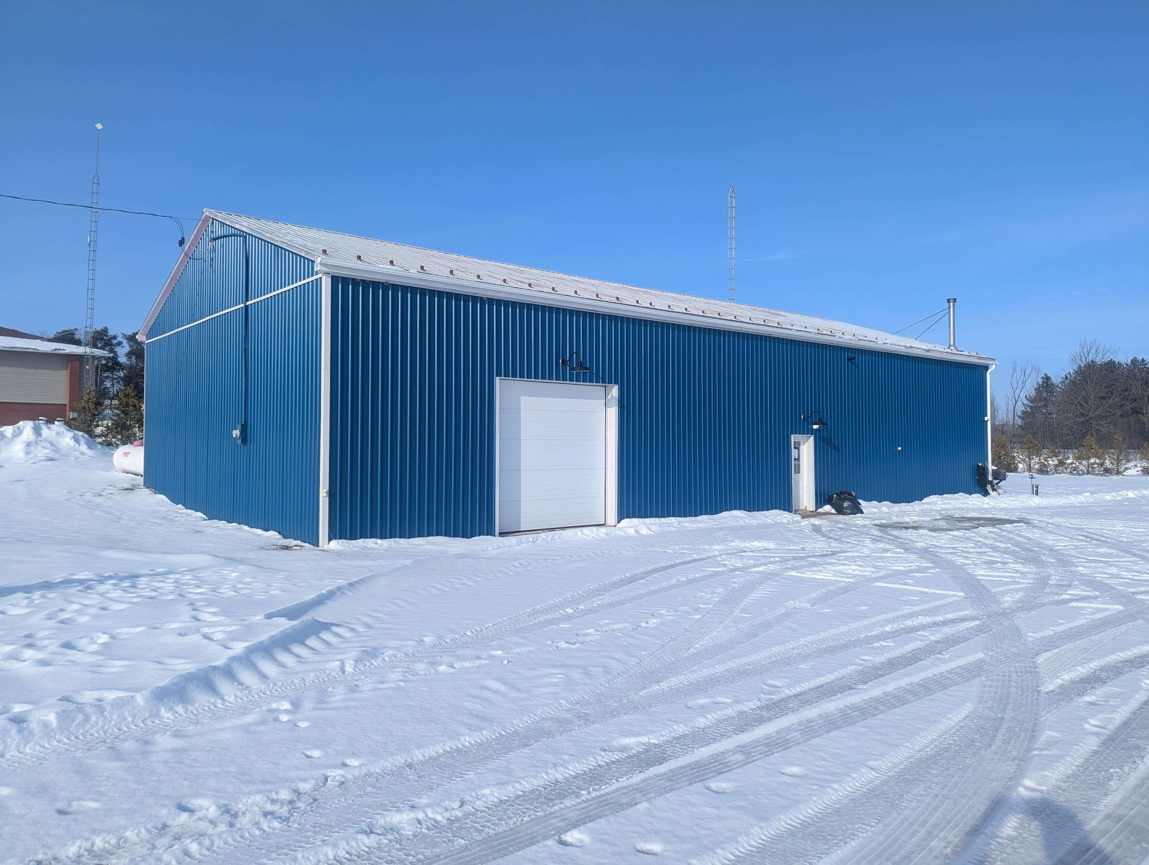 Wellington North, ON N0G 2E0,9103 Highway 6 N/A