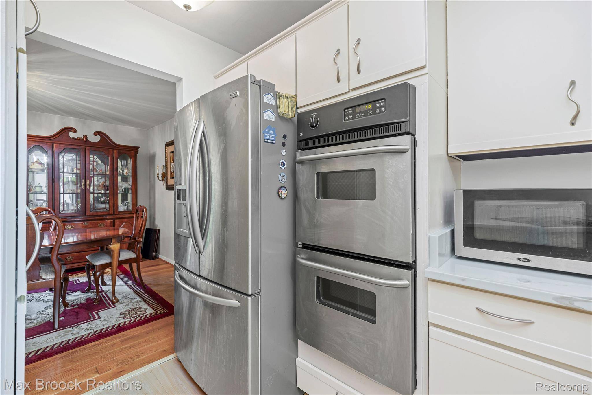 4343 Foxpointe DR, Westbloomfieldchartertownship_oakland, MI 48323