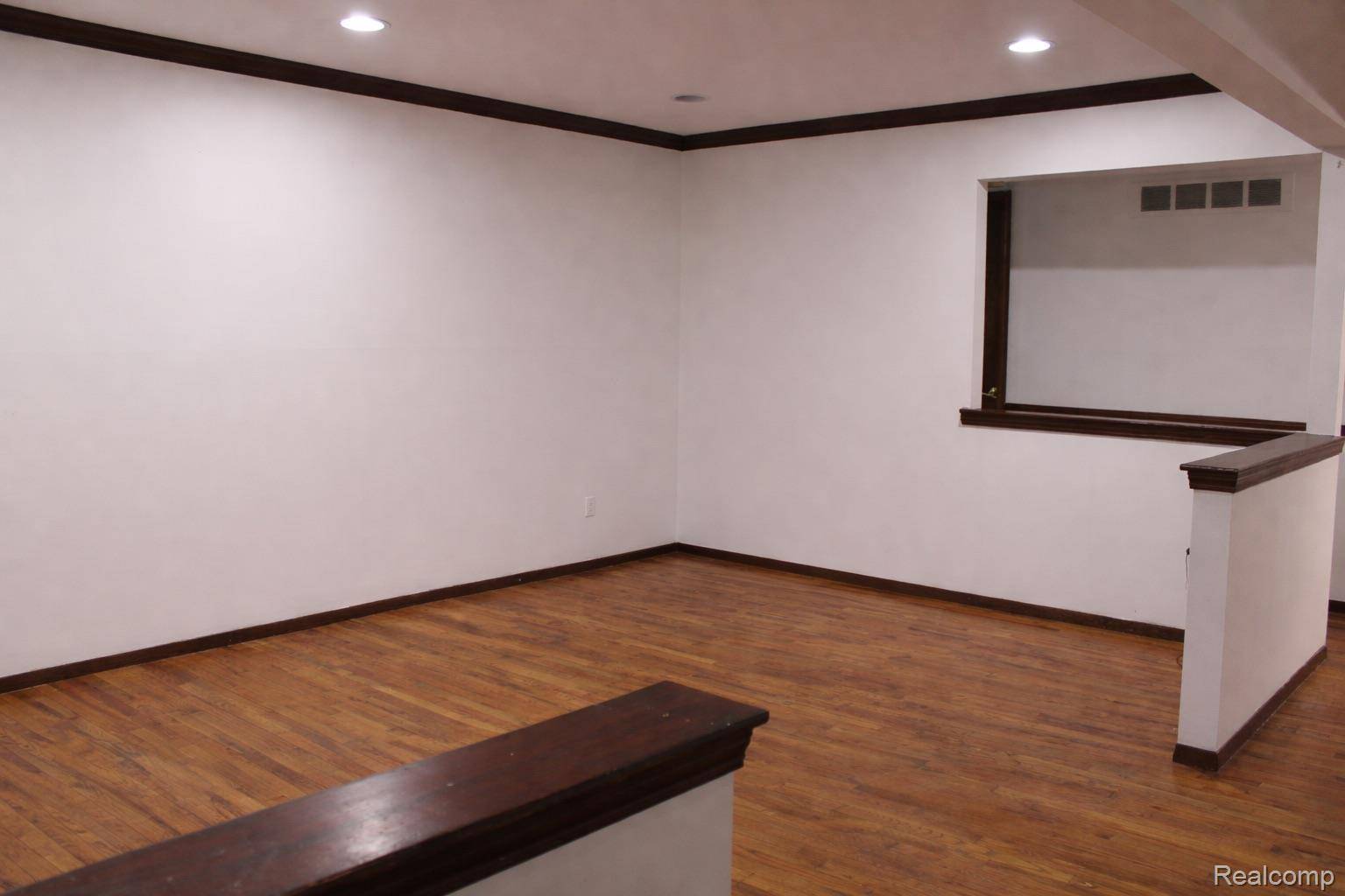 Sterling Heights, MI 48310,3650 Veronica dr DR