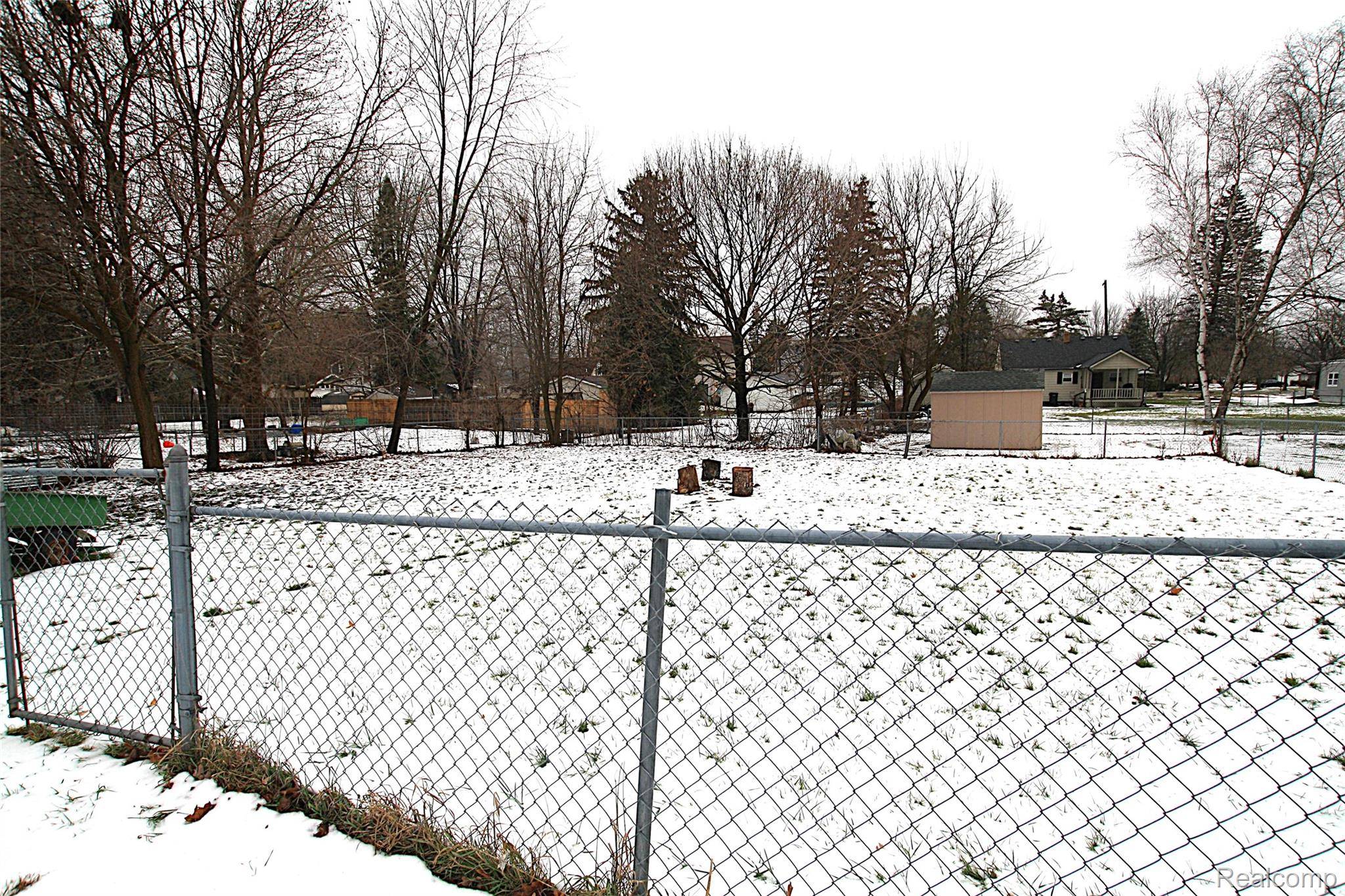 Owosso, MI 48867,703 Queen ST