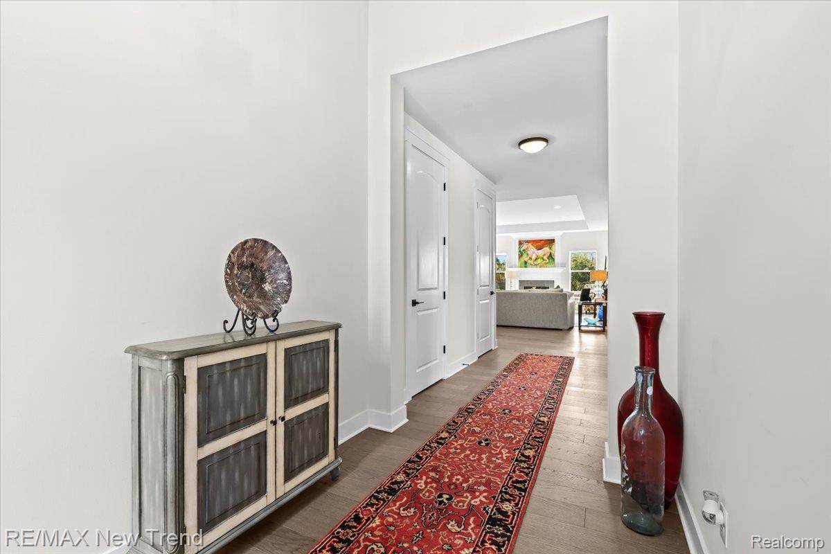 West Bloomfield, MI 48323,7841 Trailside CT