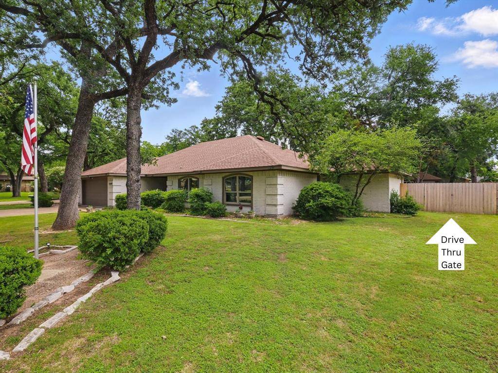 De Cordova, TX 76049,6309 Sioux Drive