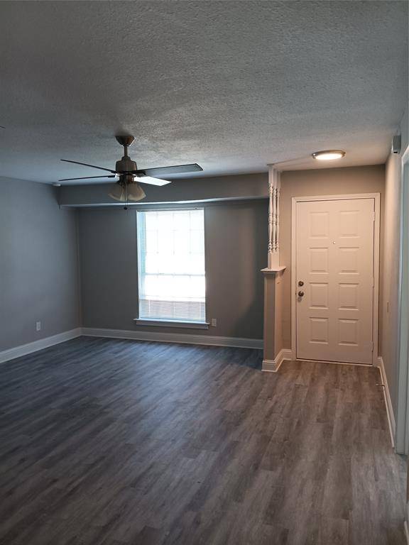 Arlington, TX 76010,2906 Plaza Street