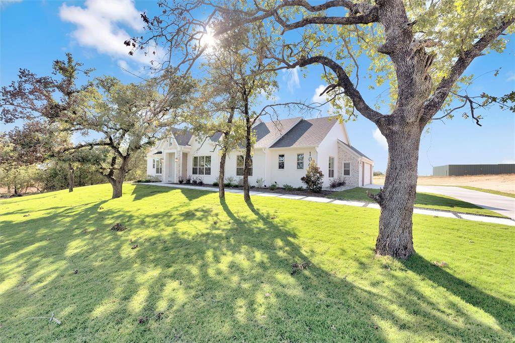 Azle, TX 76020,1061 Arbor Vista Drive
