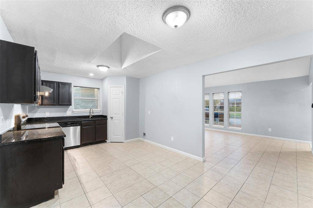 Mesquite, TX 75149,1042 Kim Lane