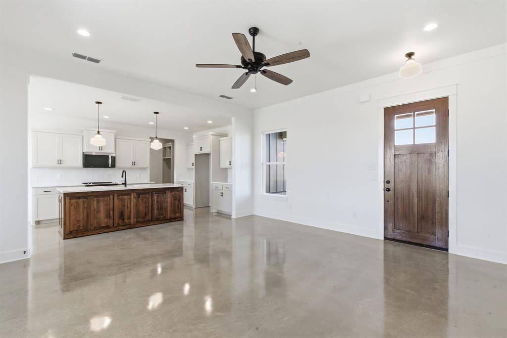 Cresson, TX 76035,1005 Paramount Drive