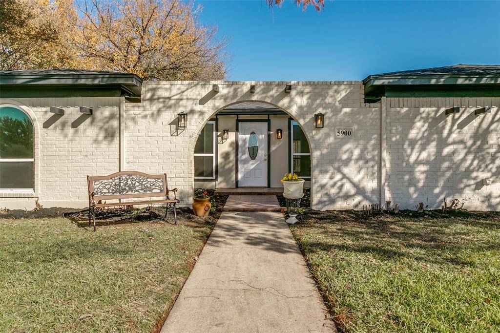 North Richland Hills, TX 76180,5900 Field Stone Court
