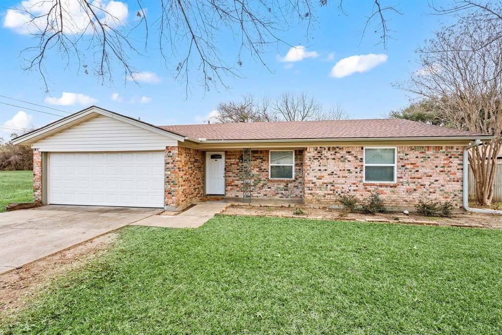 Hurst, TX 76053,532 Holly Hill Drive