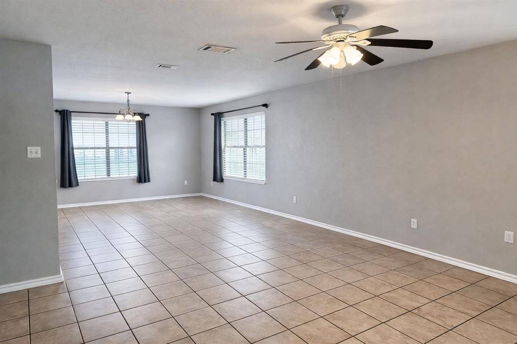 Terrell, TX 75160,914 N Catherine Street