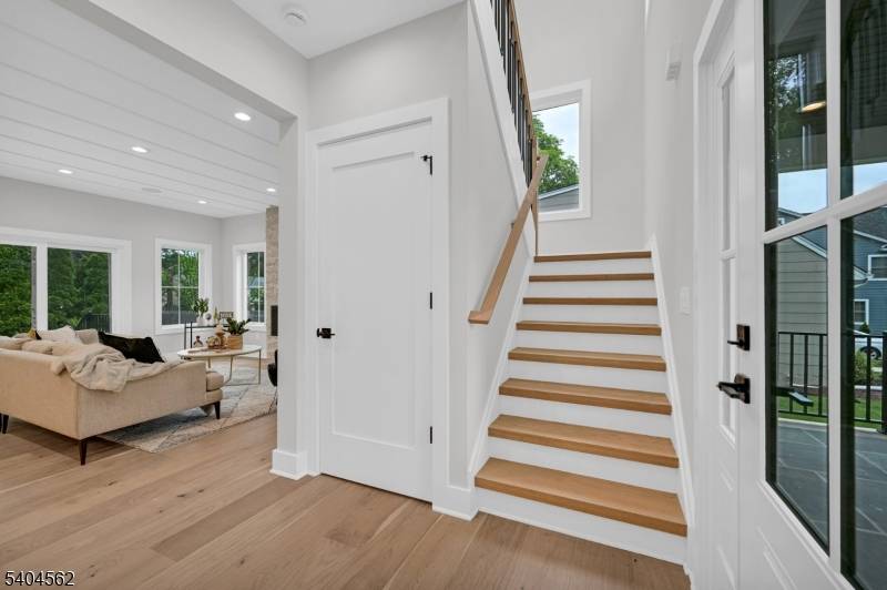 Westfield Town, NJ 07090,176 Harrow Rd