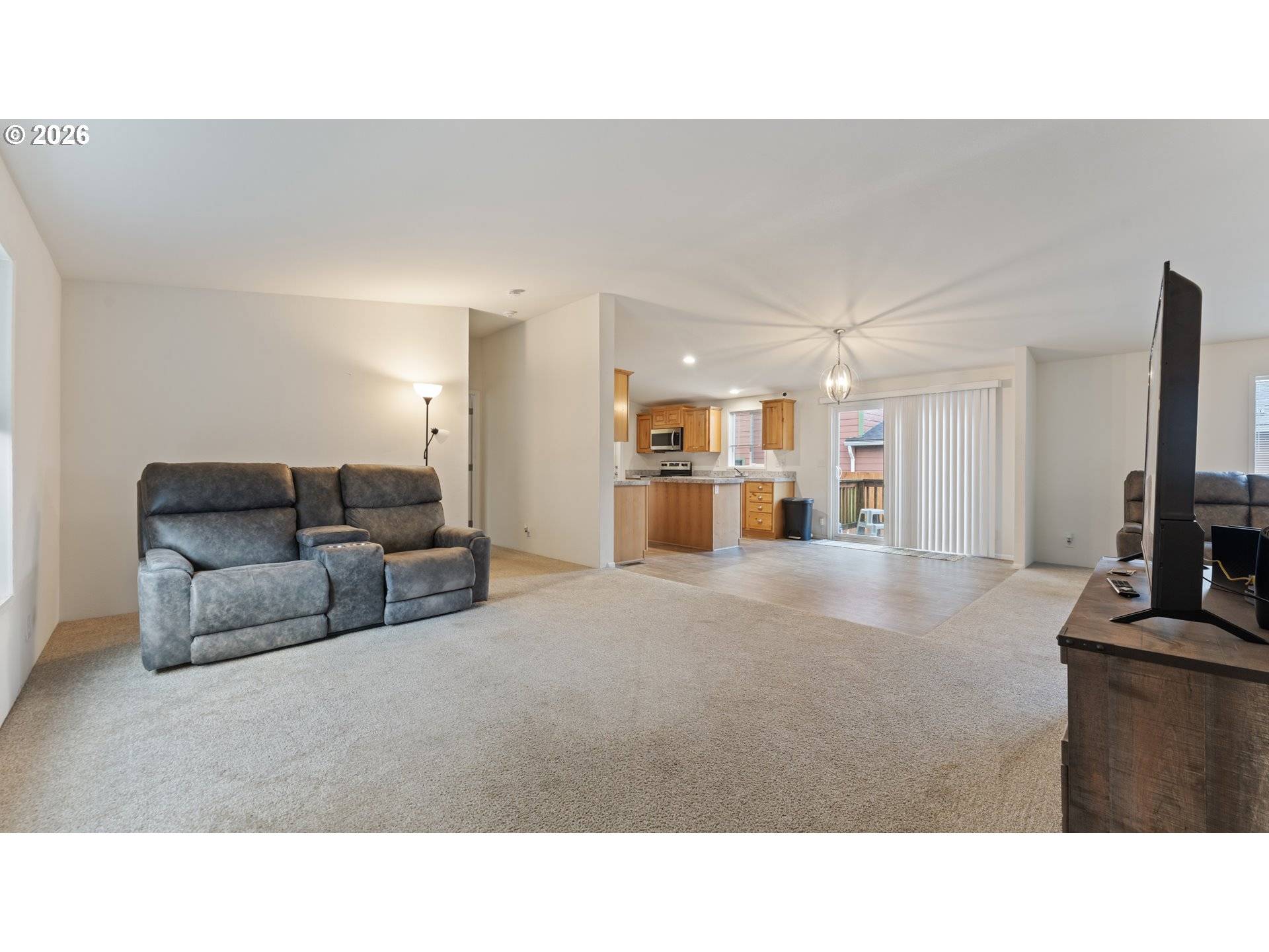 Coos Bay, OR 97420,820 FENWICK ST