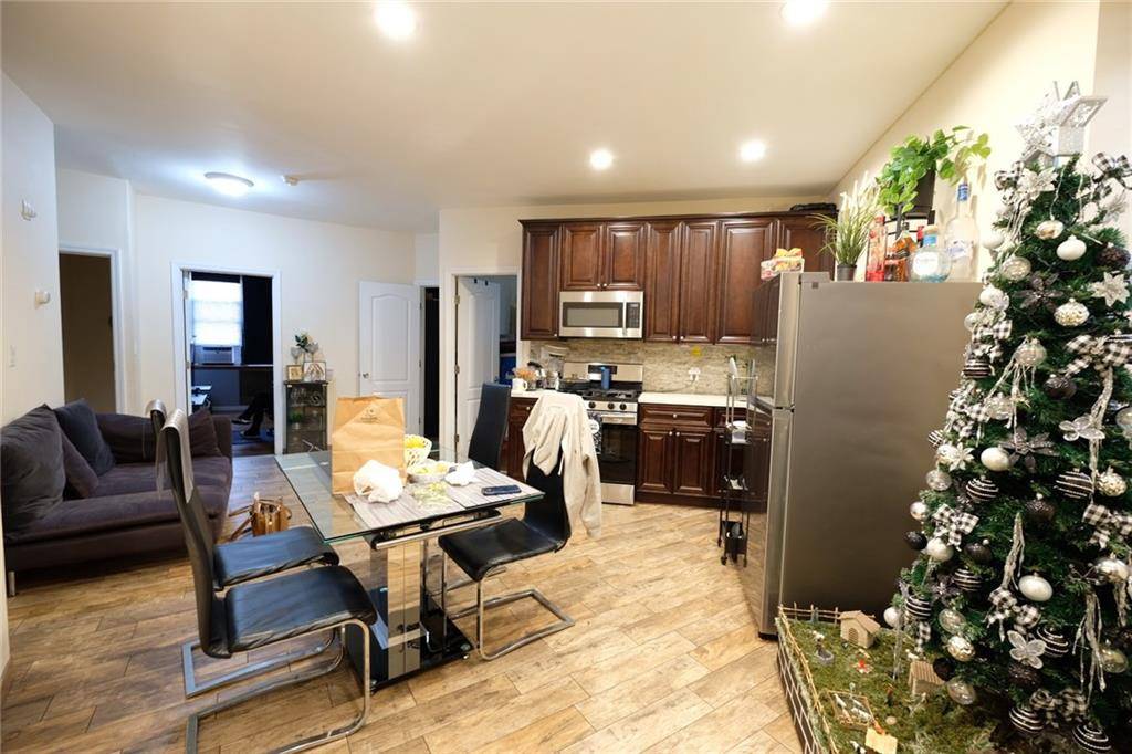 Brooklyn, NY 11214,8501 18th AVE