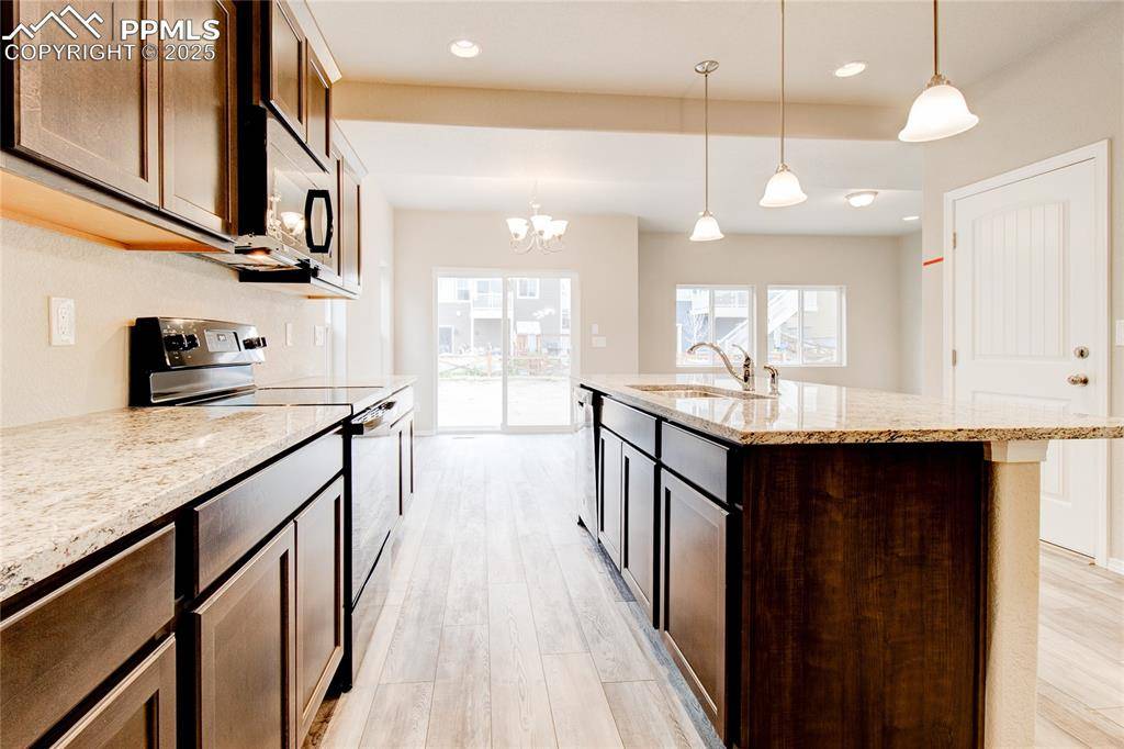 Colorado Springs, CO 80920,8552 Perkins LN